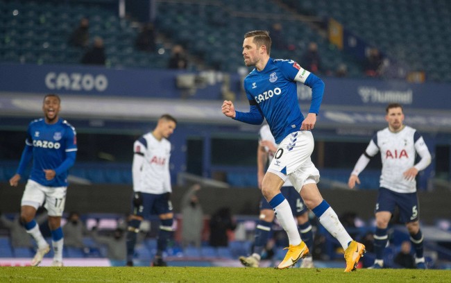 如何在家人 如何在家人